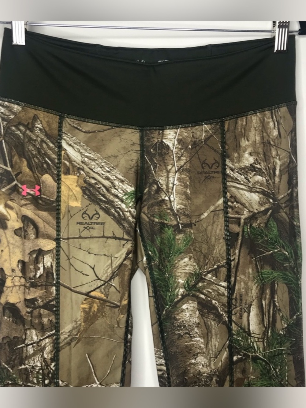 Under Armour Real Tree Camo Fitted Cold Gear Scent Control Outdoor Hunting Pants - Picture 3 of 5
